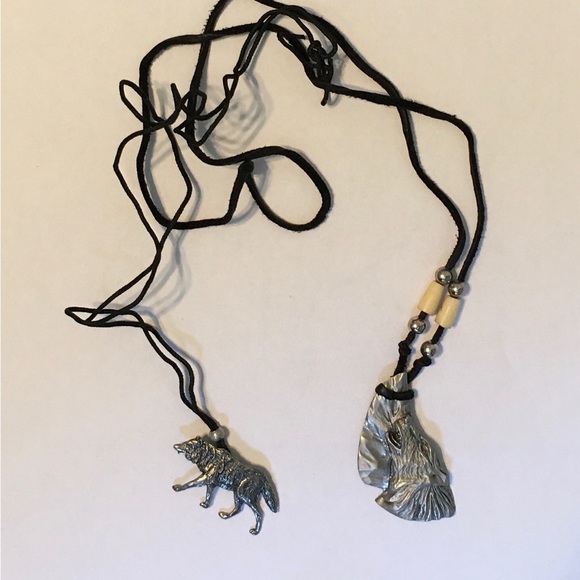 Pack of Necklaces - Picture 4 of 4